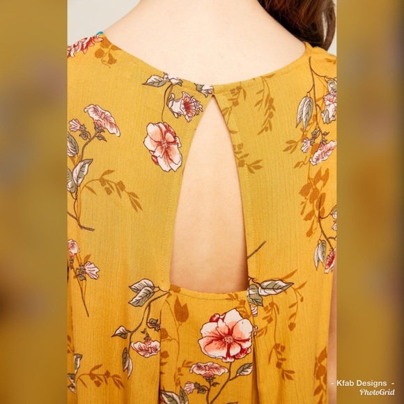 🥰Beautiful Mustard Multi Print Back Detail Dress! - Picture 8 of 8